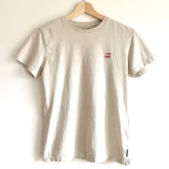 Billabong Surf Tee / Red Desigjn - Picture 1 of 2